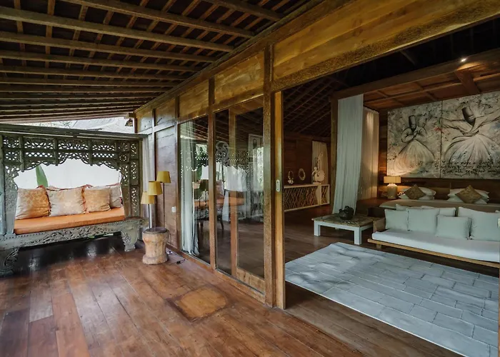 Kropak Курортный комплекс 4*